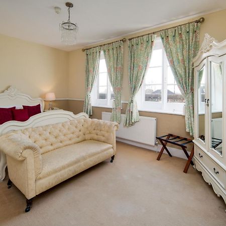 Albert Cottage Hotel Ист-Каус Экстерьер фото