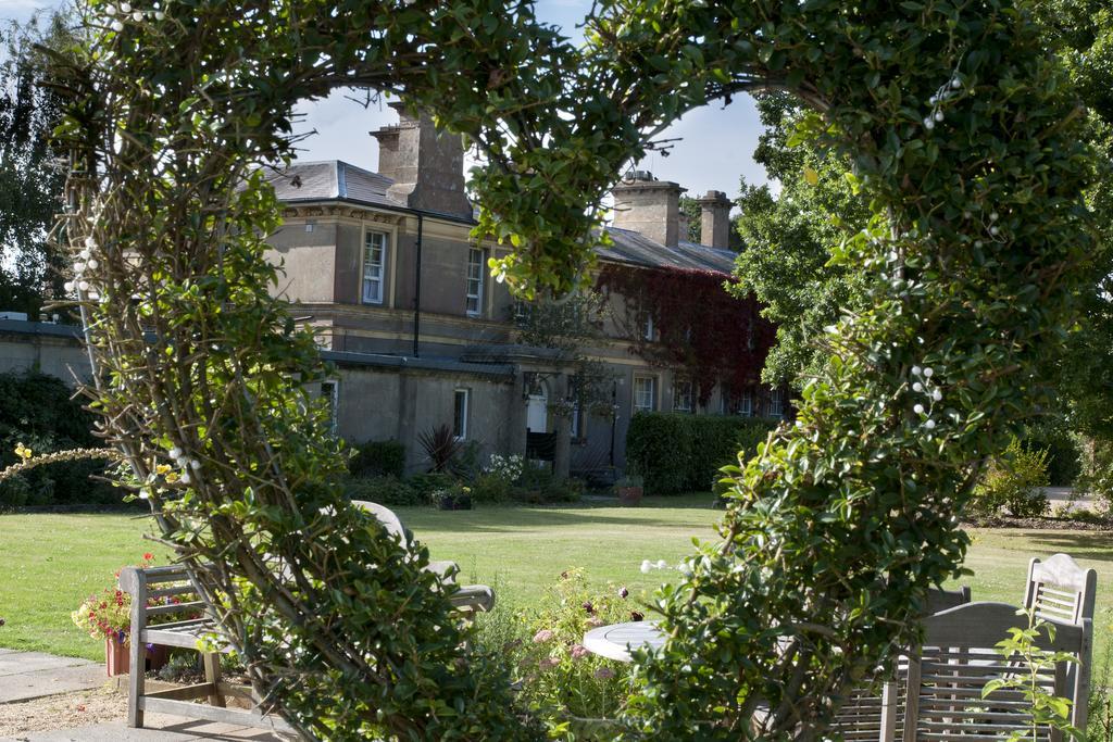 Albert Cottage Hotel Ист-Каус Экстерьер фото